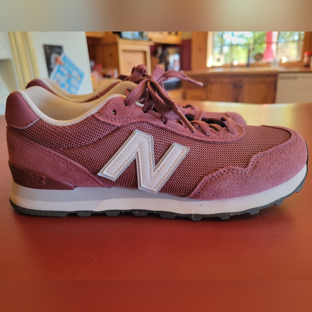 Womens New Balance 515
